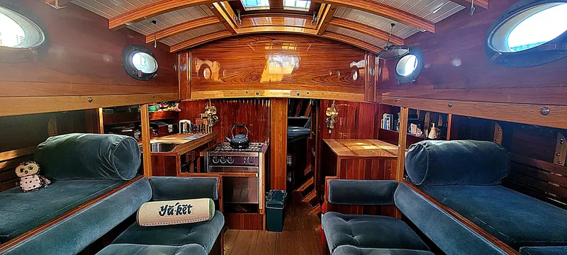 Exquisite Cabin