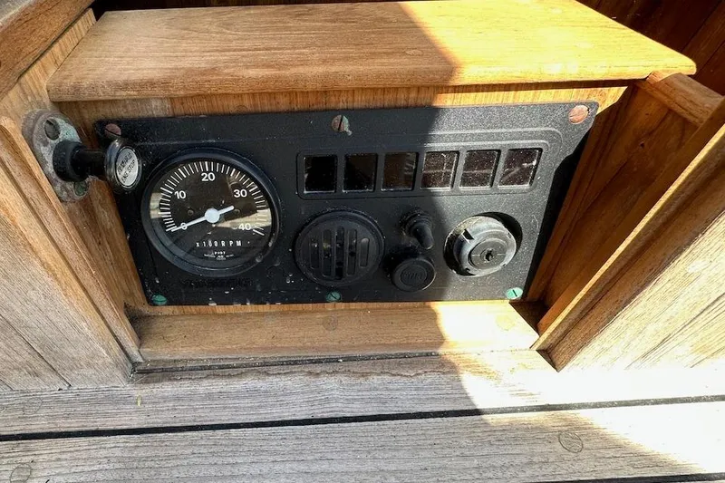2014 Bristol Channel Cutter Pilot 29