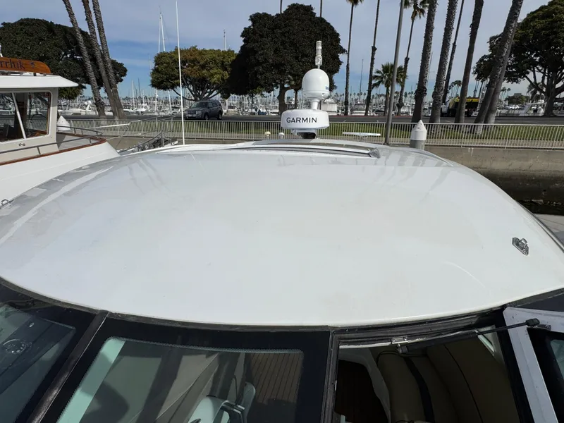2009 Cruisers Yachts 520 Sports Coupe