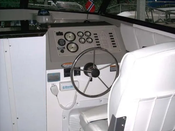 1999 Bayliner 2859 Ciera Express Limited Edition