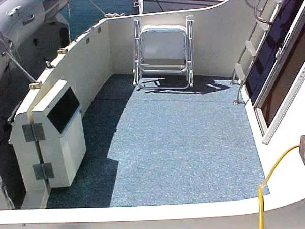 1986 Tollycraft Flybridge Sedan