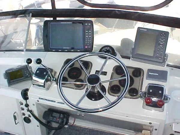 1986 Tollycraft Flybridge Sedan