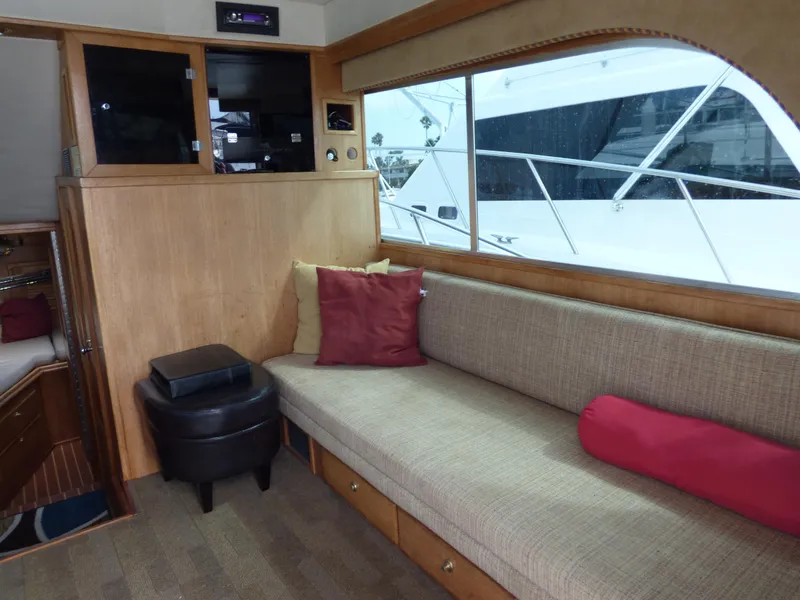 1999 Albemarle 325 Convertible