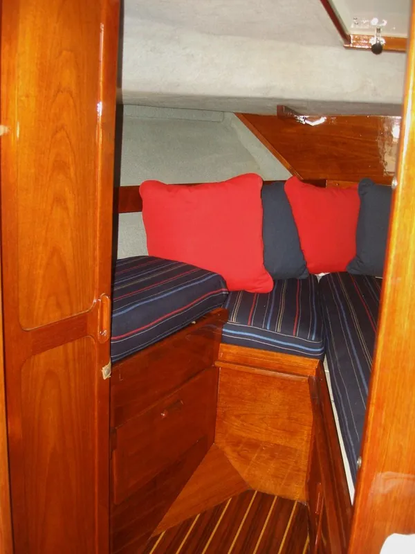 1987 Tiara Yachts Open