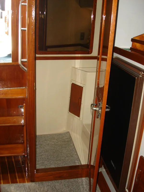 1987 Tiara Yachts Open