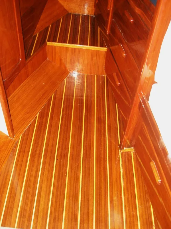 1987 Tiara Yachts Open