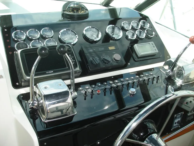 1987 Tiara Yachts Open