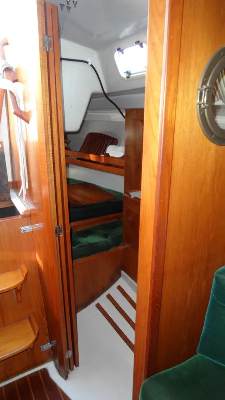 1986 Schock 34 Performance Cruiser