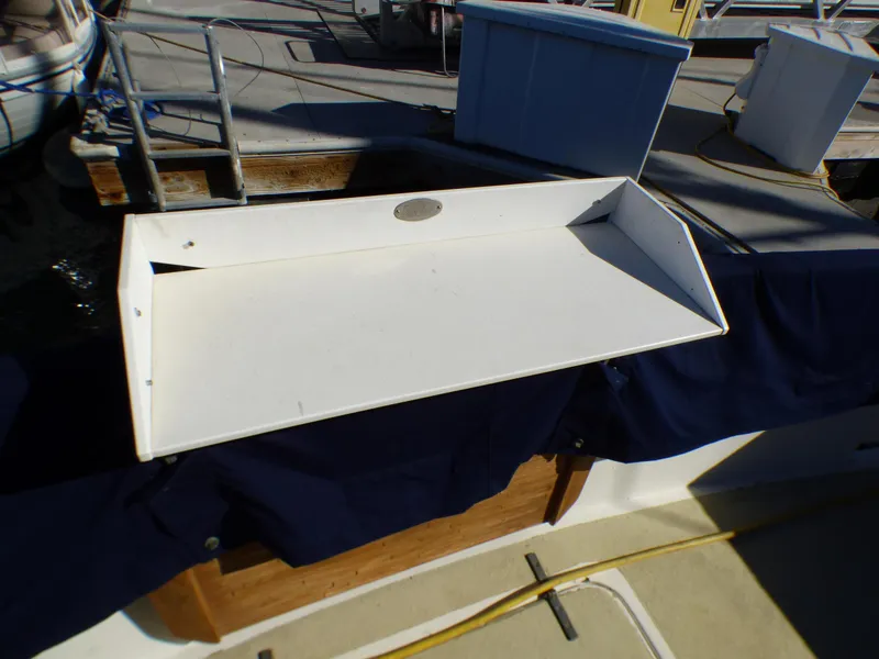1981 Californian 34 LRC