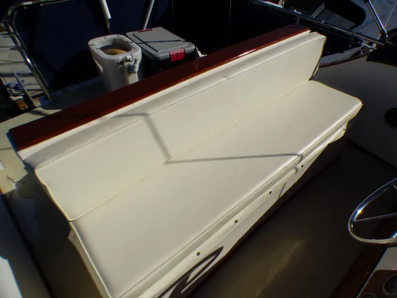 1981 Californian 34 LRC