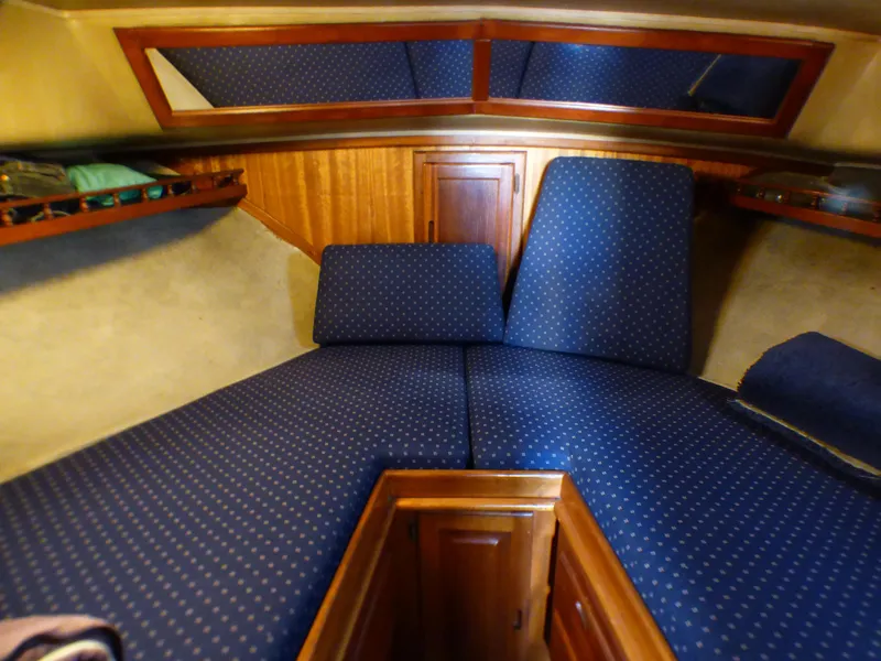 1981 Californian 34 LRC