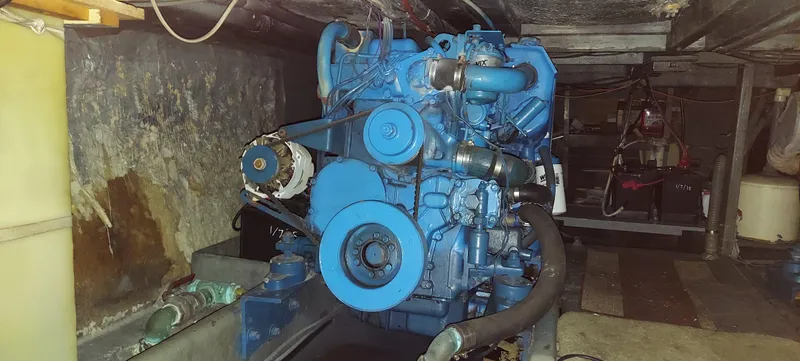 1981 Californian 34 LRC