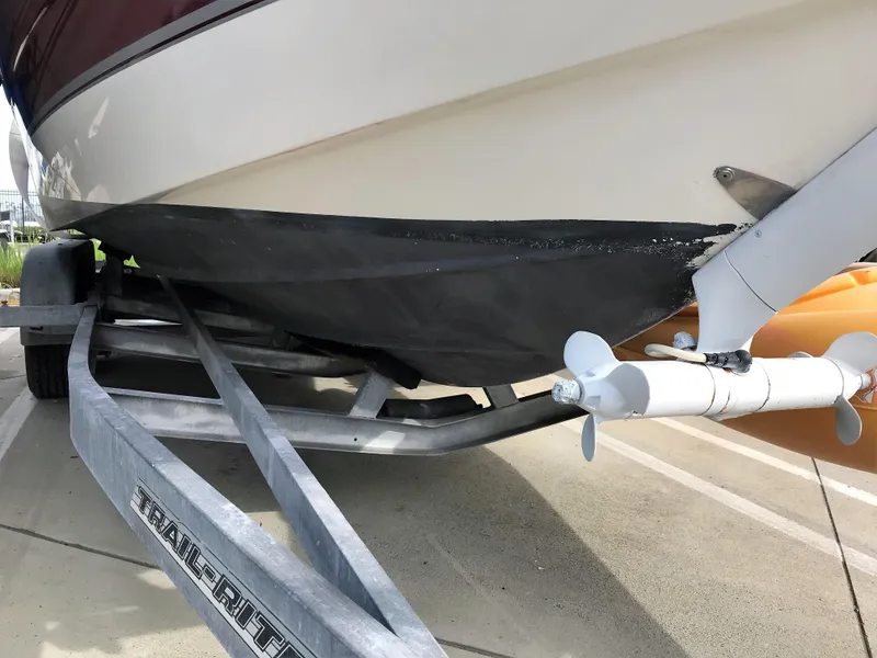 2008 Rinker 280 Express Cruiser