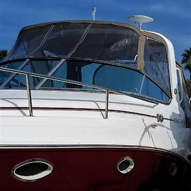 2008 Rinker 280 Express Cruiser