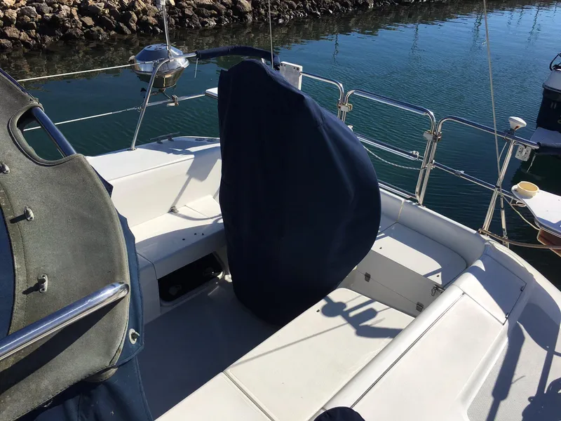 2001 Catalina 320