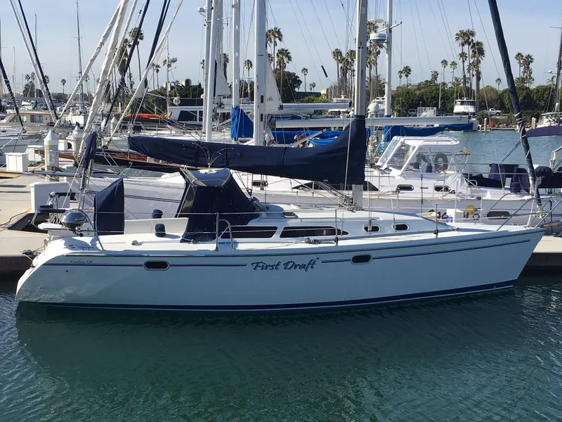 2001 Catalina 320