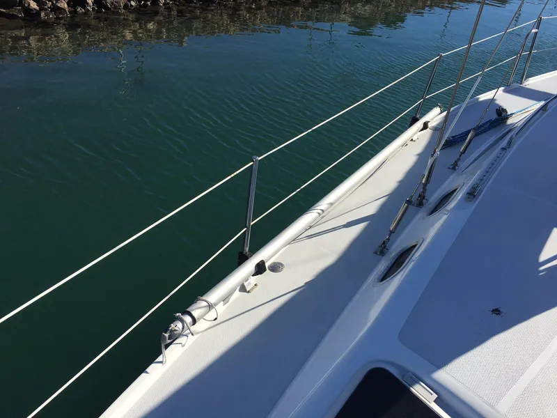 2001 Catalina 320