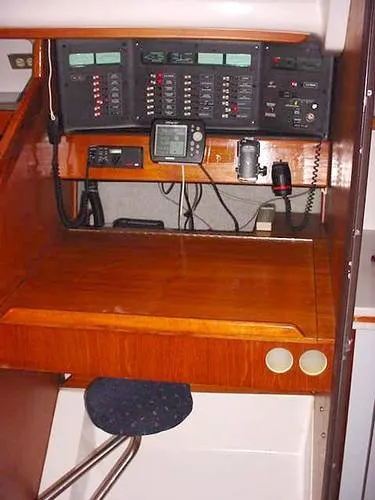 1988 Hunter Legend