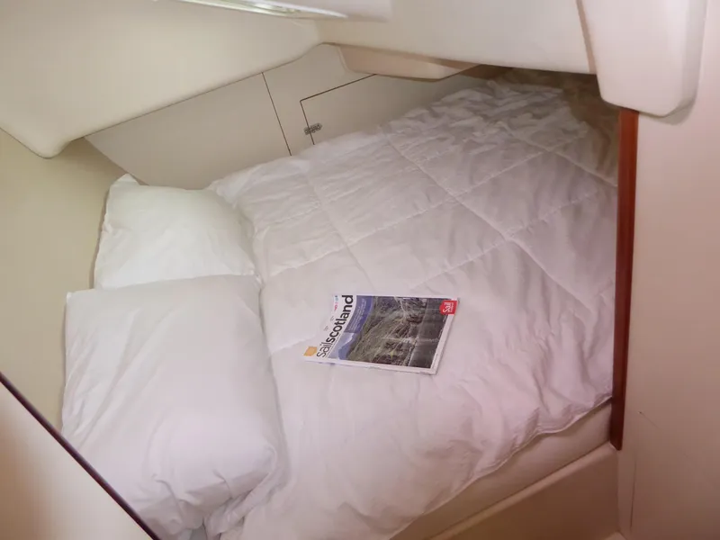 Aft berth