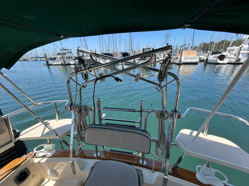 Folding Davits