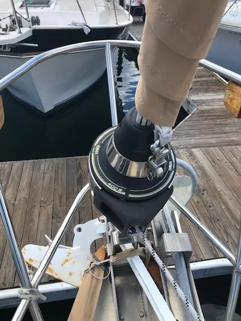 1974 Maple Leaf Center Cockpit