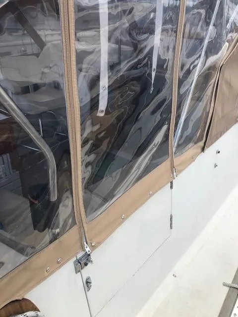 1974 Maple Leaf Center Cockpit