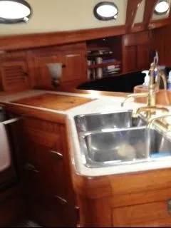 Galley sinks at peninsular