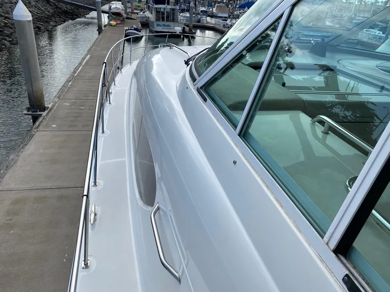 2005 Sea Ray 480 Motor Yacht