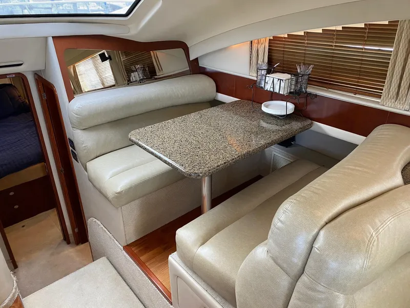 2005 Sea Ray 480 Motor Yacht