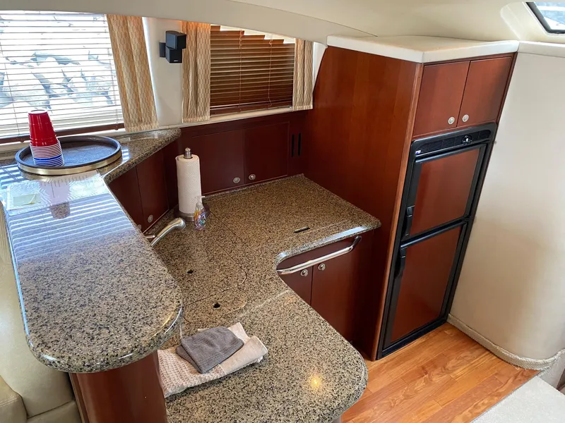 2005 Sea Ray 480 Motor Yacht