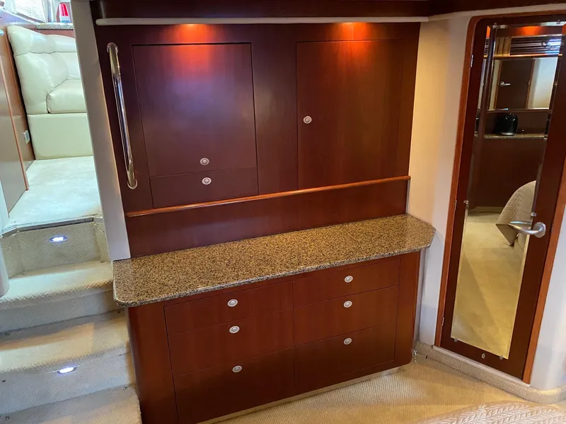 2005 Sea Ray 480 Motor Yacht