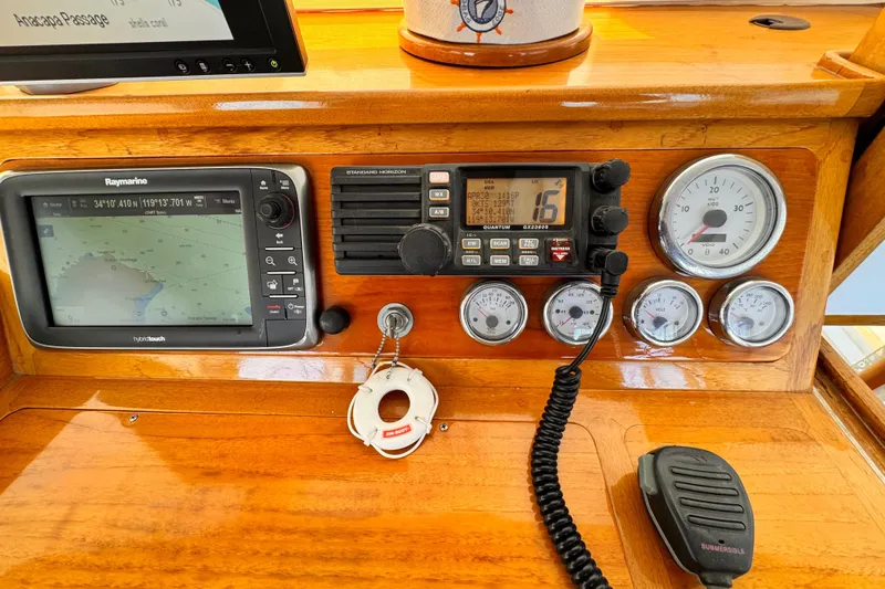 1978 Roughwater 41 boat dashboard with navigation and communication instruments.