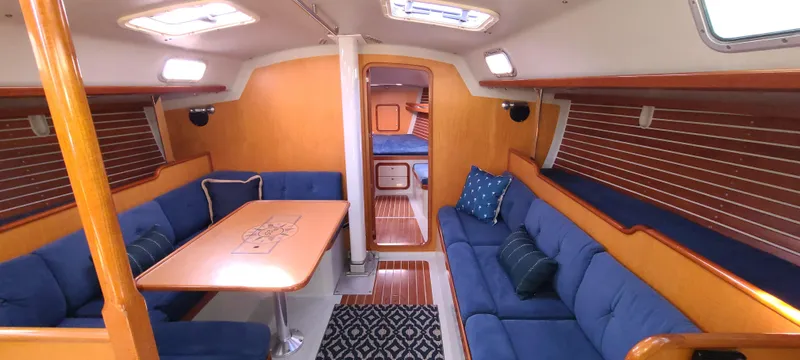 2000 Santa Cruz 52