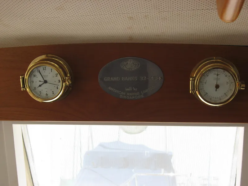 Clock & Barometer