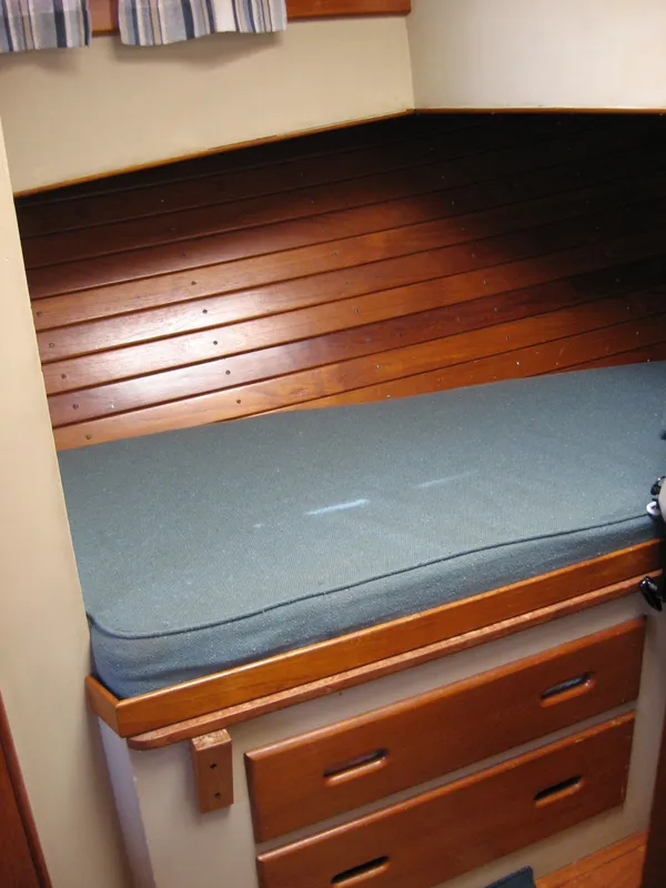 Teak Hull Ceiling