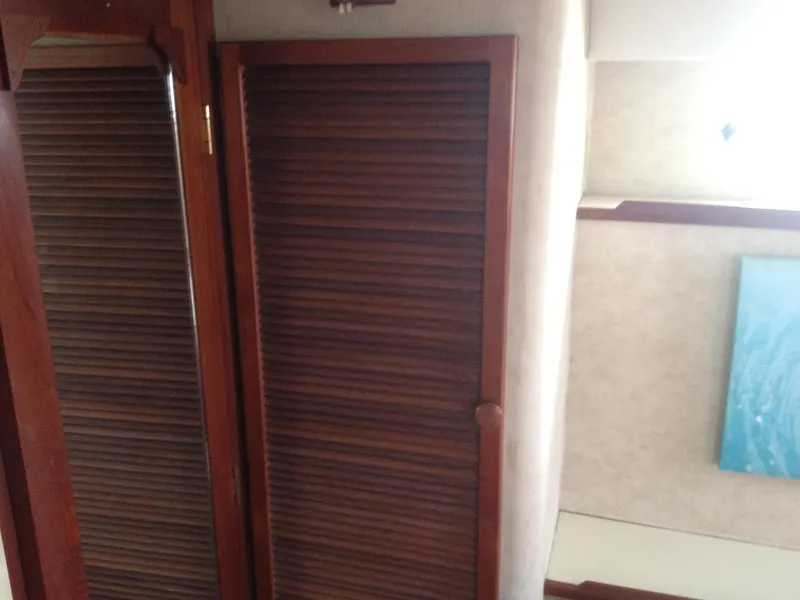 1985 Chris-Craft ACMY 48