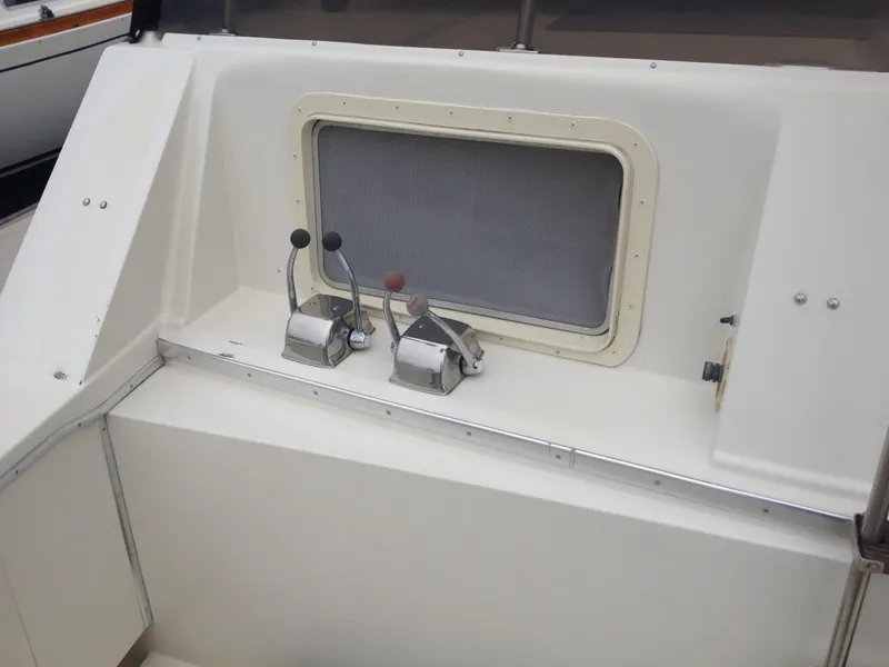 1985 Chris-Craft ACMY 48