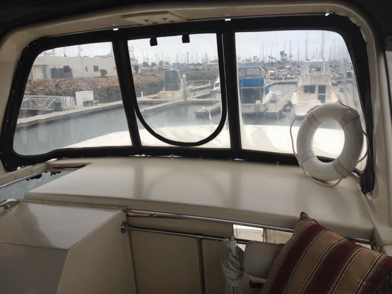 1985 Chris-Craft ACMY 48