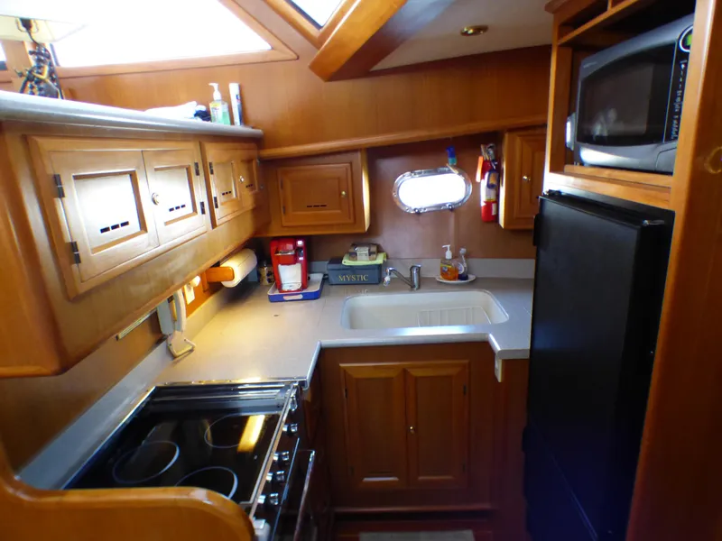 2003 Sea Spirit 38'