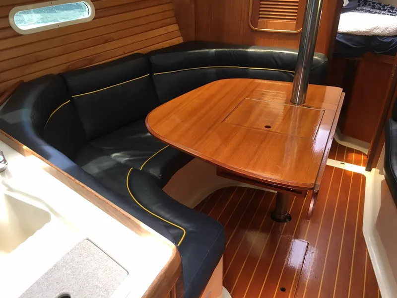 1995 Hunter 336