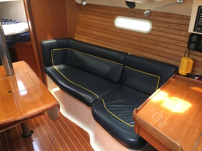 1995 Hunter 336