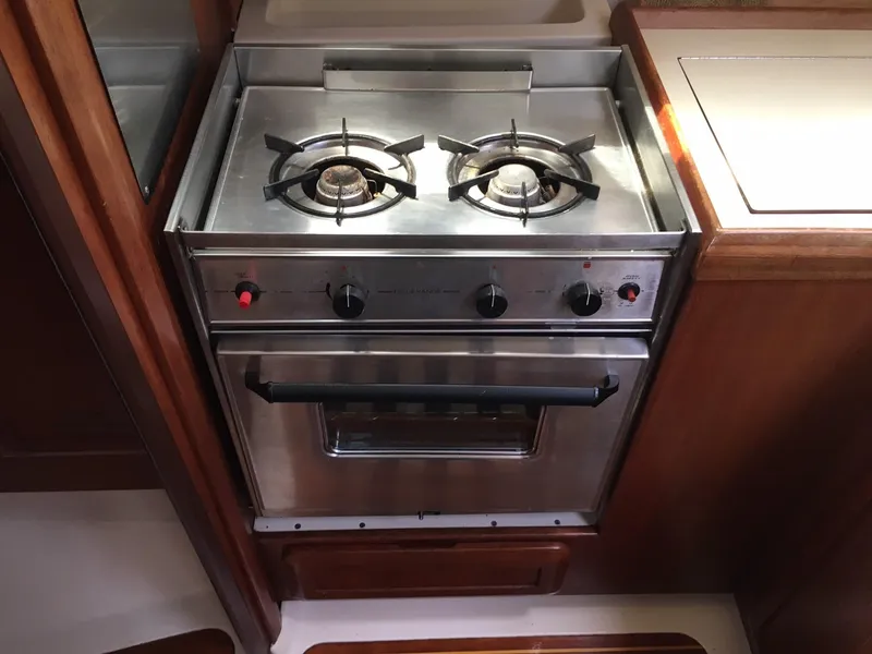 1995 Hunter 336