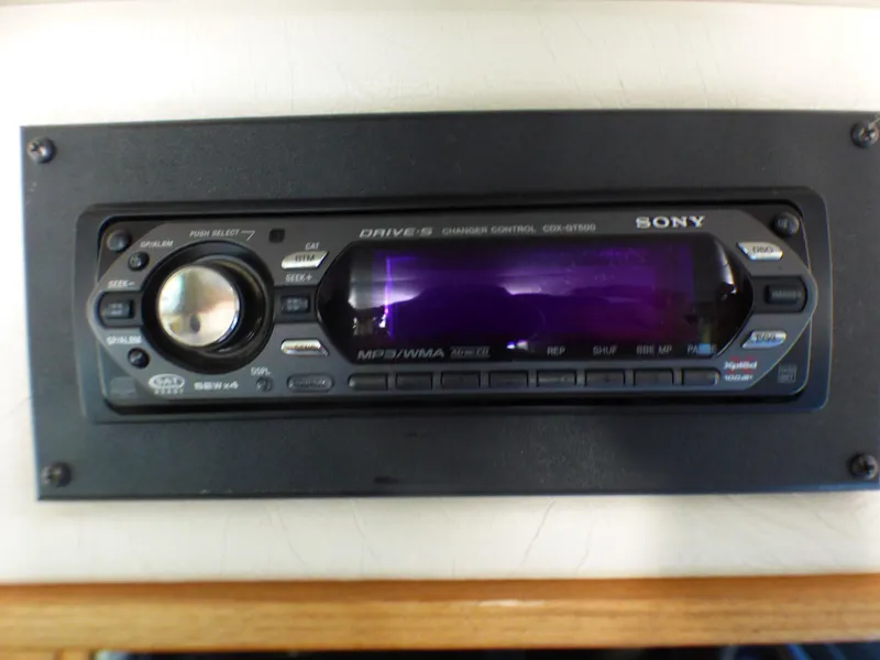 1999 Albemarle 325 Convertible