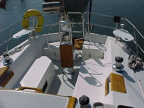 1992 Catalina Tri-Cabin