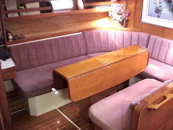 1992 Catalina Tri-Cabin