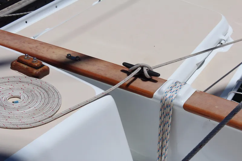 Bulkhead Lashing