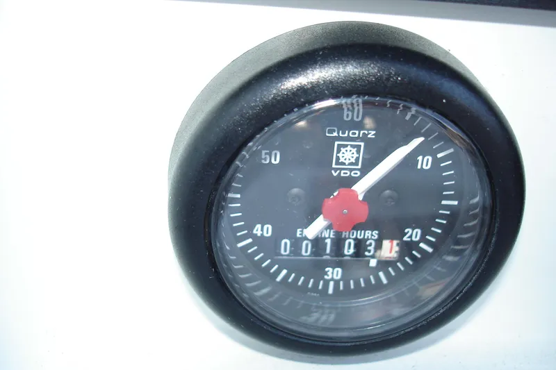 Updated hour meter 6/2015