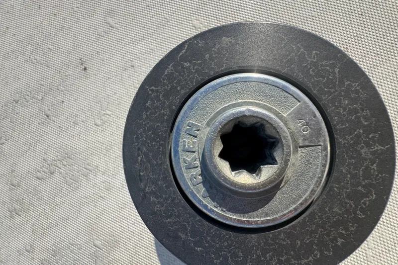 Close-up of a Harken winch on a Flying Tiger 10M sailboat, 2007 model.