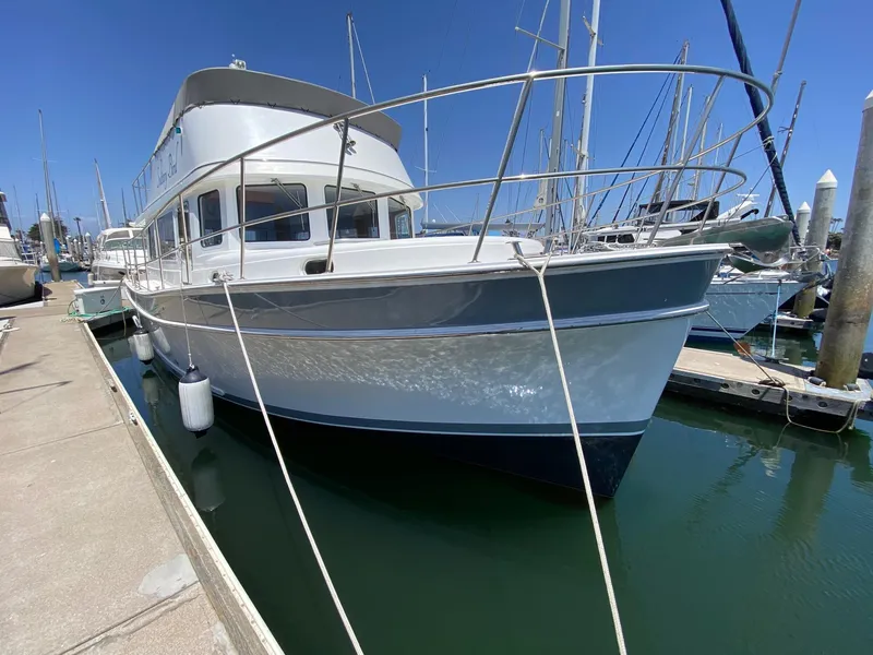 Starboard bow view