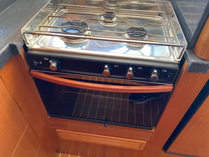 Propane stove and oven